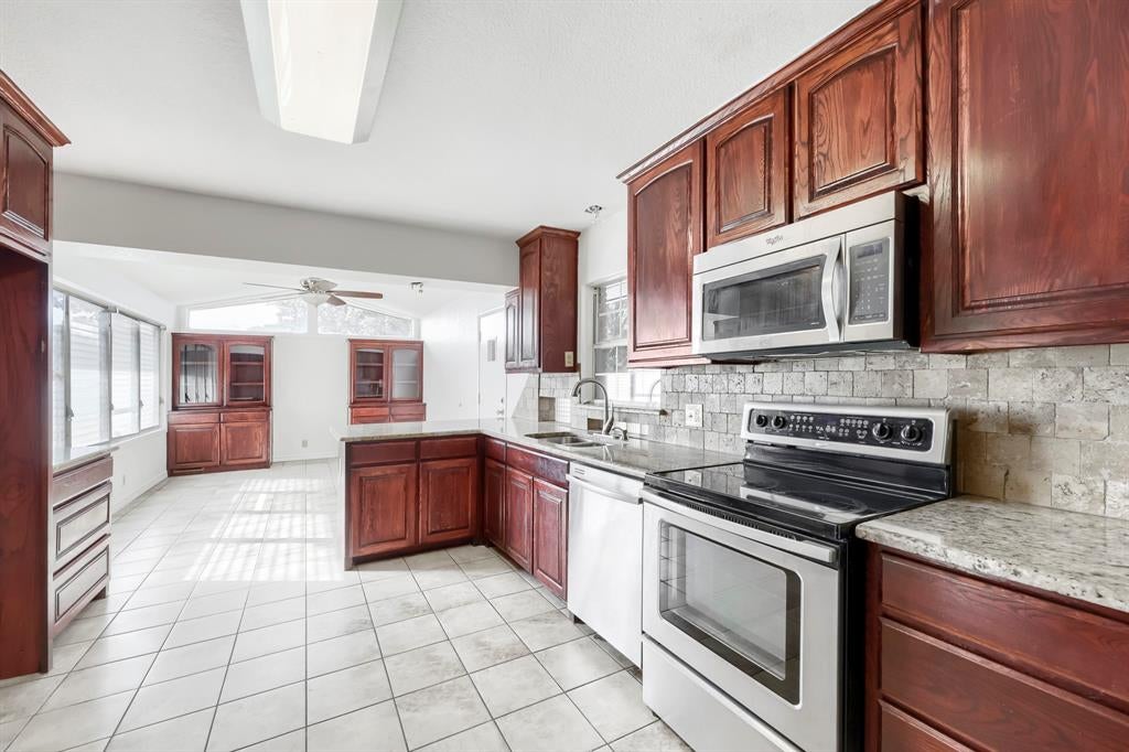 6716 Woodstock Rd, Fort Worth, TX 76116 photo