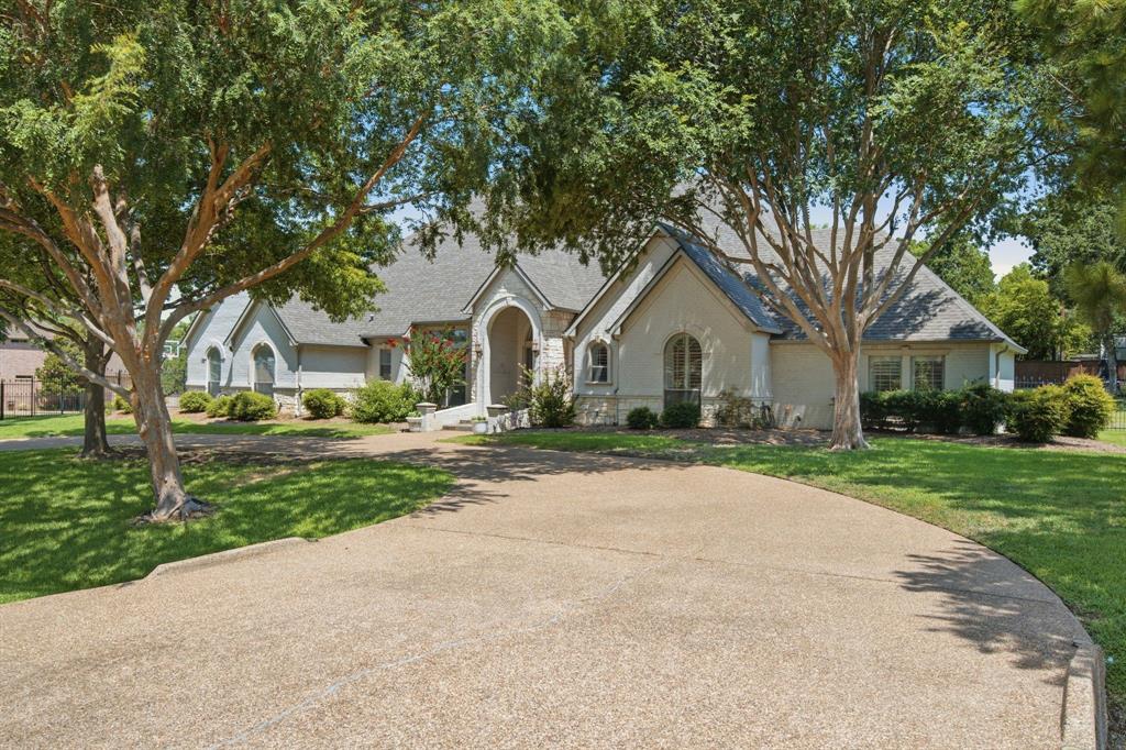 1901 Queensbridge Ct, Keller, TX 76262 photo