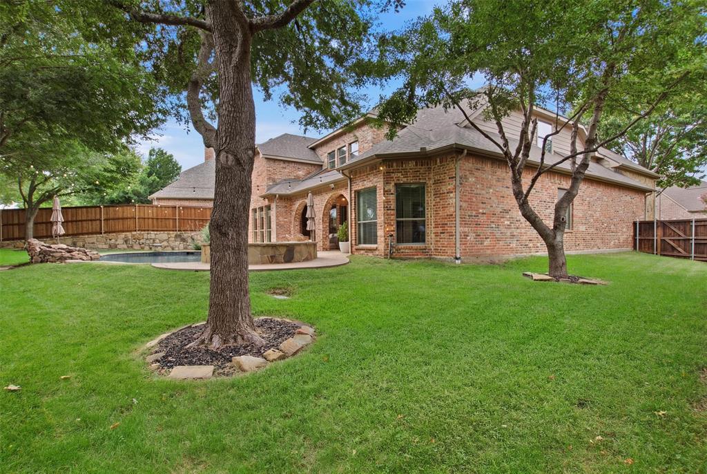 8605 Herns Meadow Ln, Mckinney, TX 75071 photo