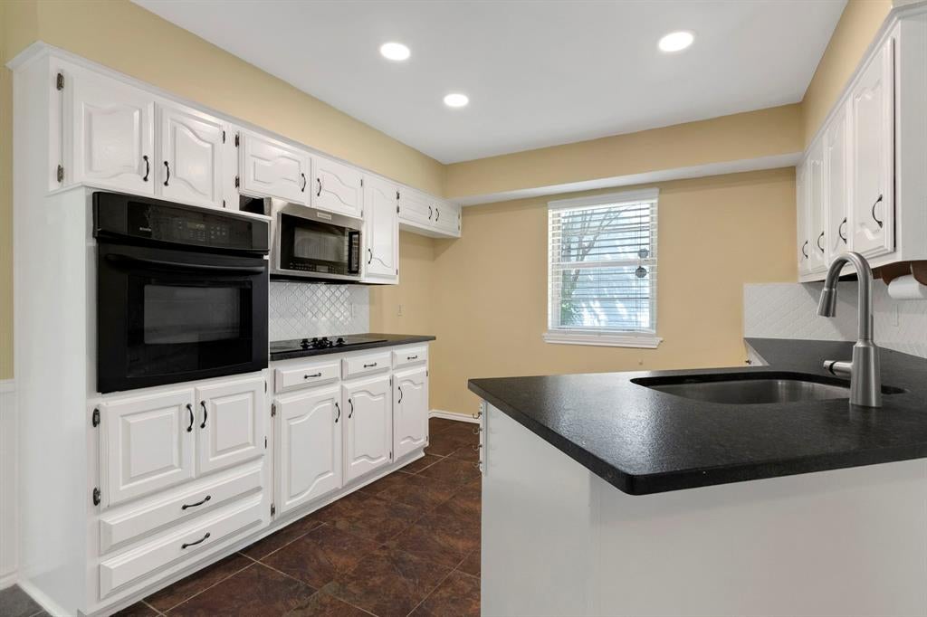 2207 Glen Forest Ln, Plano, TX 75023 photo