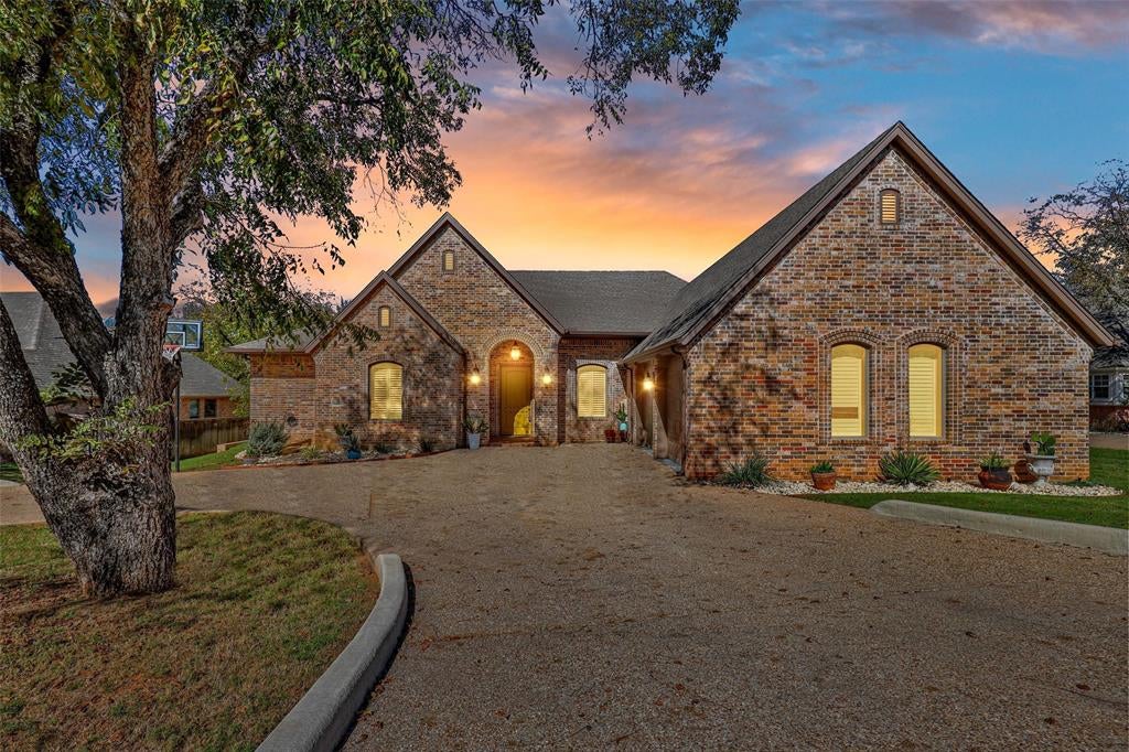 6222 Prospect Hill Dr, Granbury, TX 76049