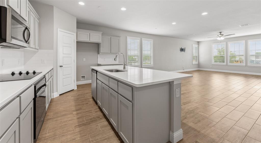 6020 Bursey Rd, Watauga, TX 76148 photo