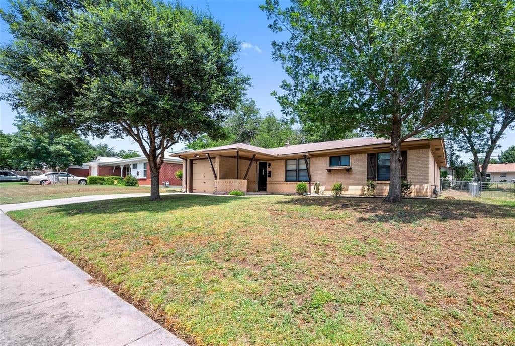 3463 Paint Trl, Fort Worth, TX 76116 photo