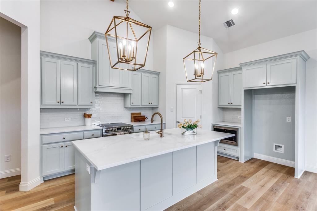 912 Triple Crown Ct, Willow Park, TX 76087 photo