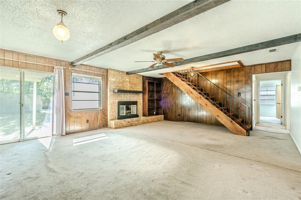 705 Rockledge Dr, Saginaw, TX 76179 photo