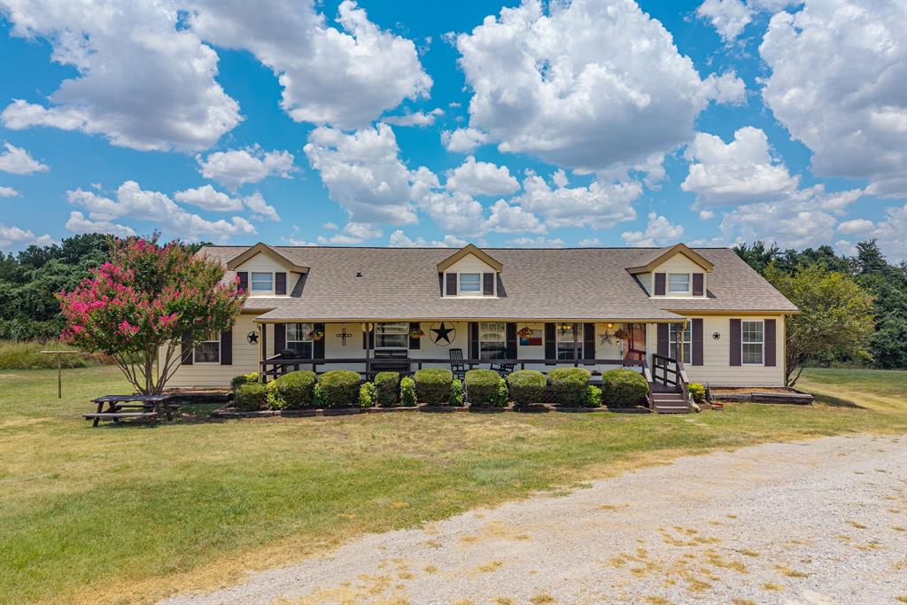 206 County Road 4593, Boyd, TX 76023 photo