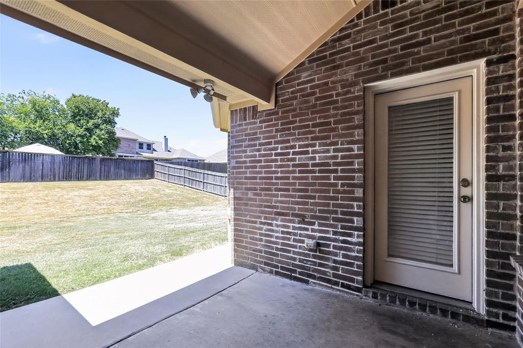 7526 Park Ave, Forest Hill, TX 76140 photo