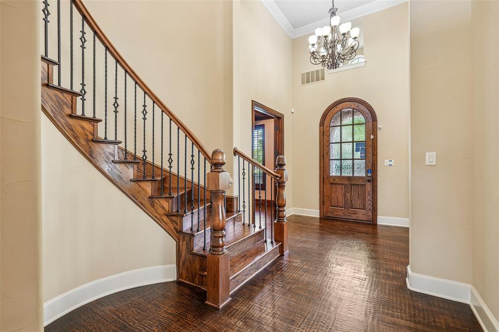 2800 7 Shields Ln, Lewisville, TX 75056 photo