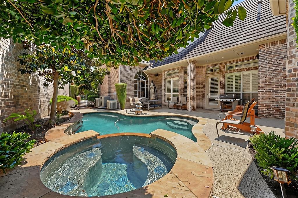2349 Briar Ct, Frisco, TX 75034 photo