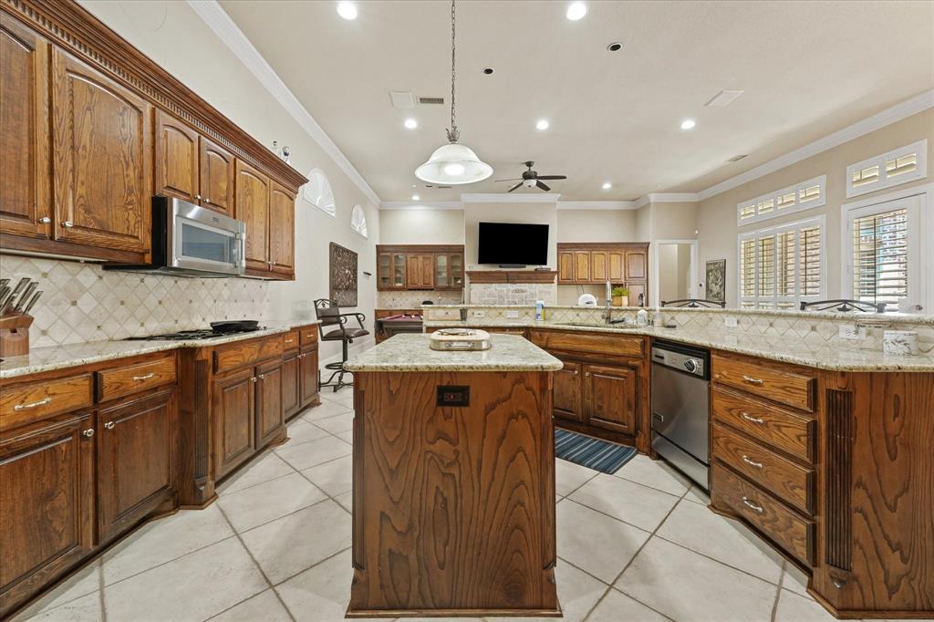 2349 Briar Ct, Frisco, TX 75034 photo