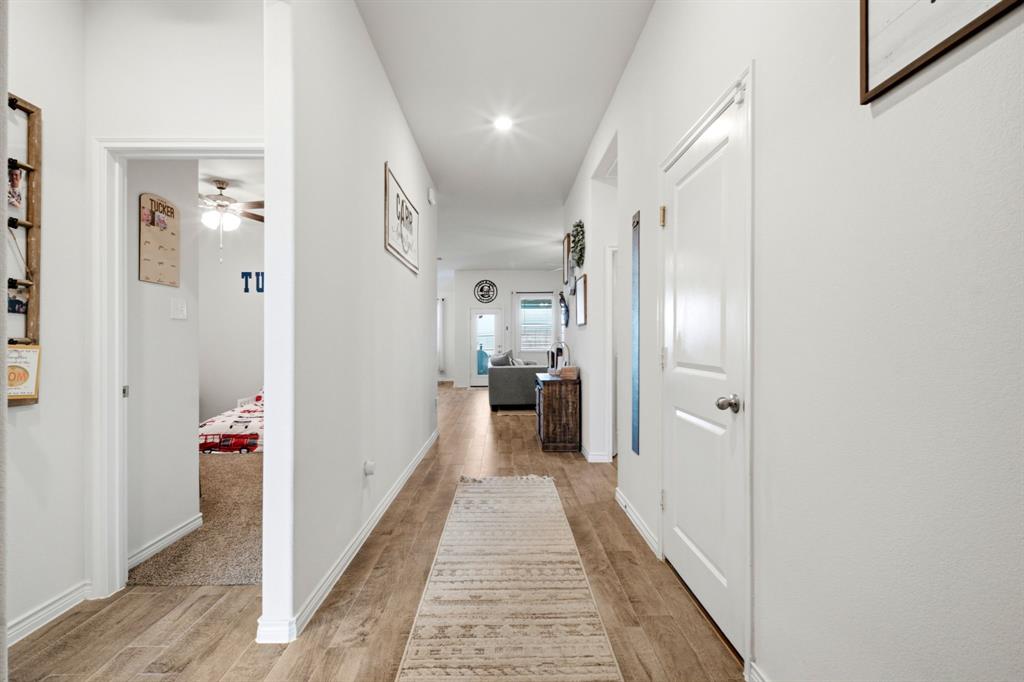 3223 Hunters Glen Dr, Aubrey, TX 76227 photo