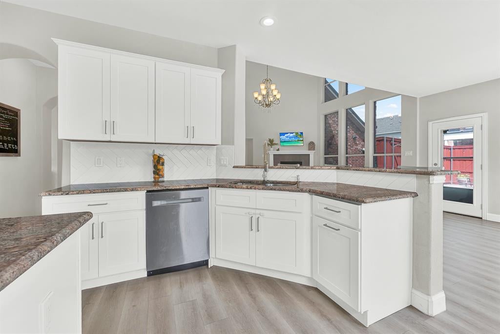 1701 Shadow Brook Trl, Garland, TX 75043 photo