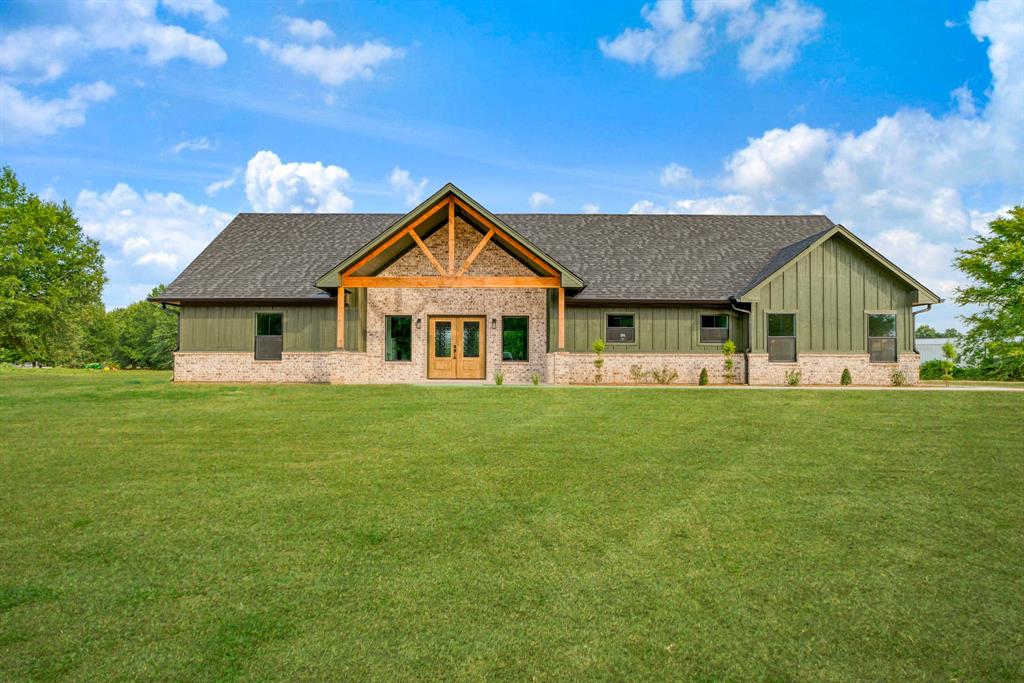 829 Private Road 44005, Blossom, TX 75416 photo