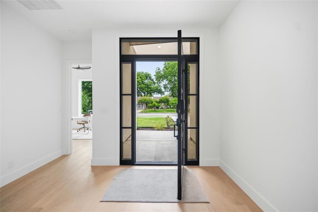 3624 Fontana, Dallas, TX 75220 photo