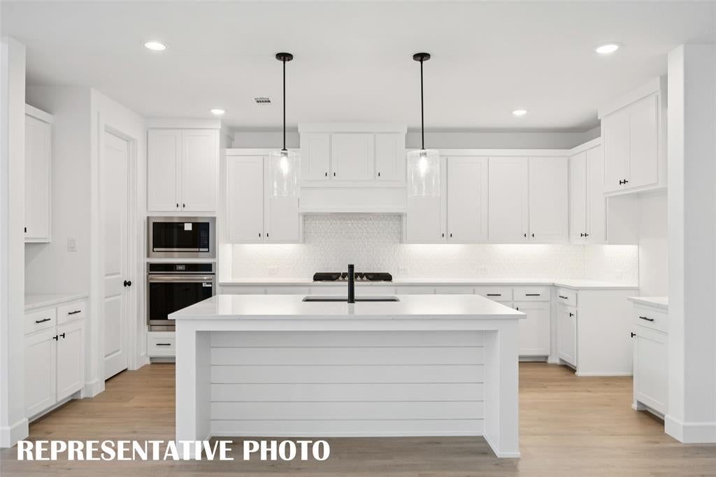 15783 Amber St, Frisco, TX 75033 photo