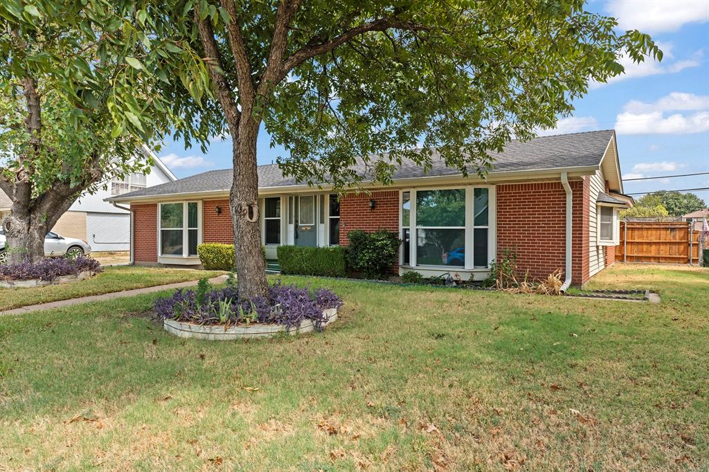 2906 Cheyenne St, Irving, TX 75062