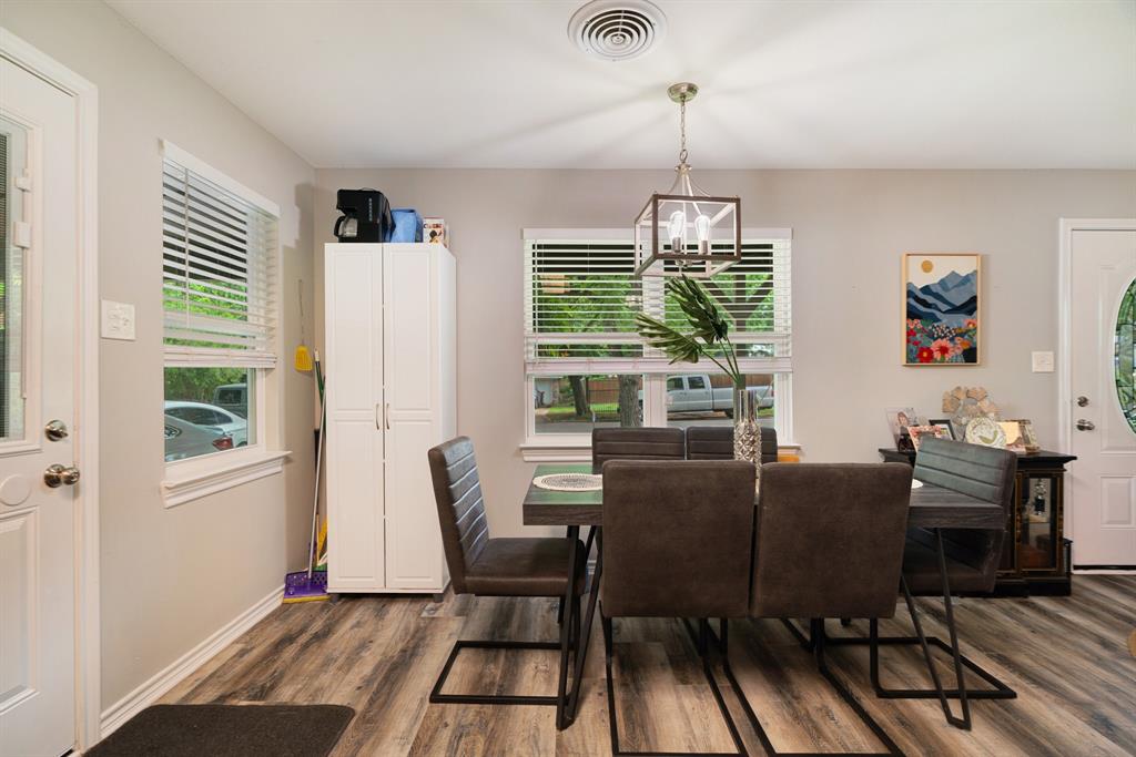 2435 Hubbard St, Paris, TX 75460 photo
