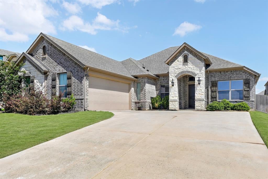136 Gleeson Dr, Red Oak, TX 75154 photo