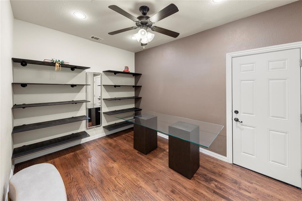 306 Waterford Ln, Sunnyvale, TX 75182 photo