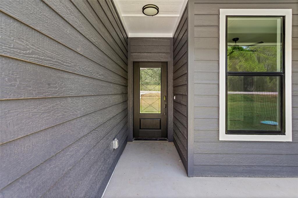 4711 Elizabeth St, Granbury, TX 76048 photo