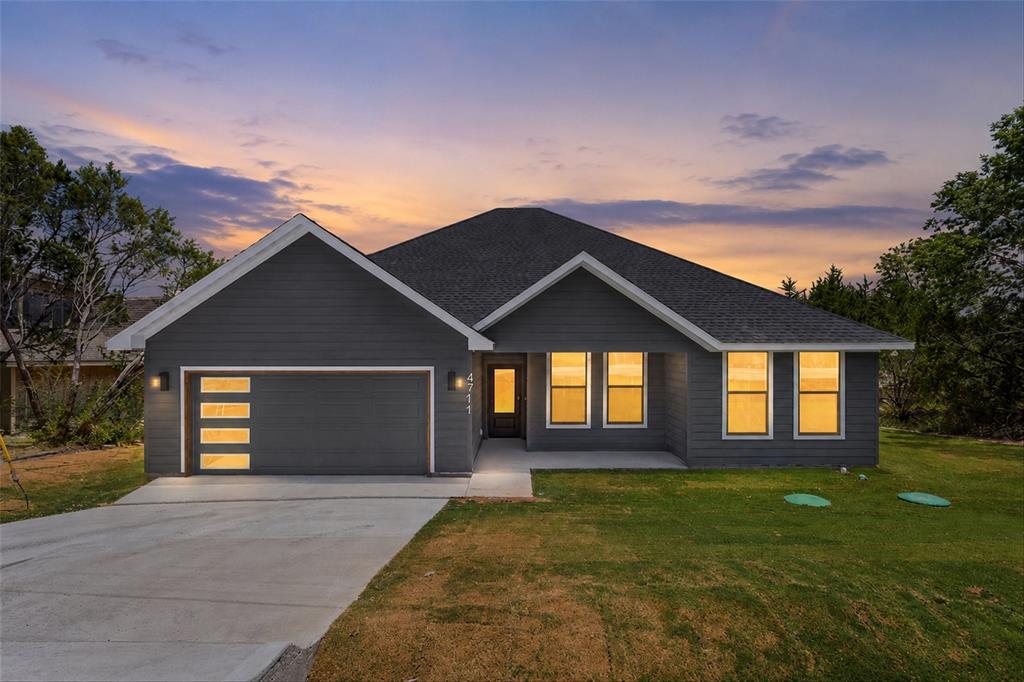 4711 Elizabeth St, Granbury, TX 76048 photo