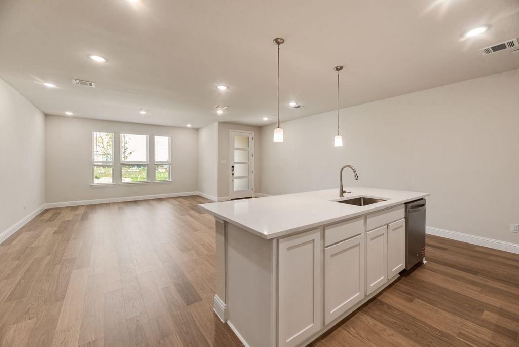 8301 Bayside Dr, Rowlett, TX 75088 photo