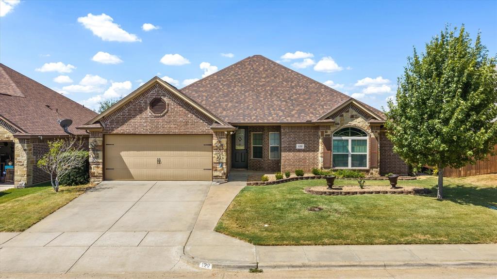 122 Donna Cir, Granbury, TX 76049 photo