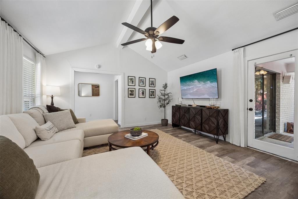 5605 Reiger Ave, Dallas, TX 75214 photo