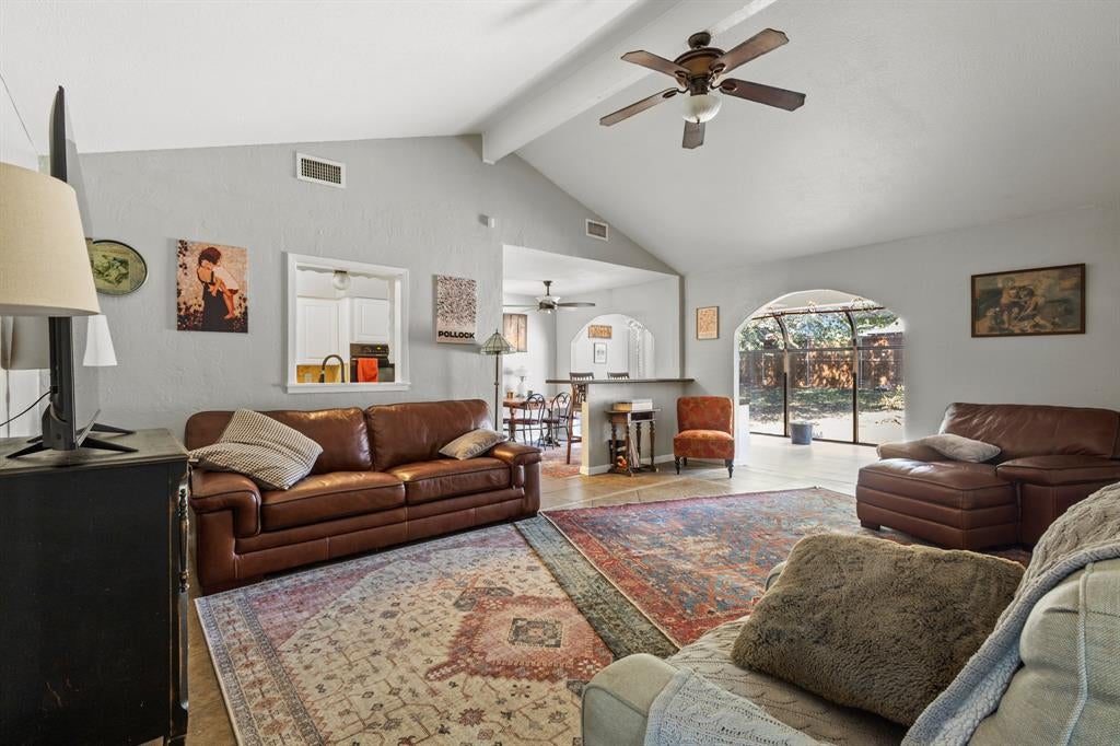 6533 Circleview Dr, North Richland Hills, TX 76180 photo