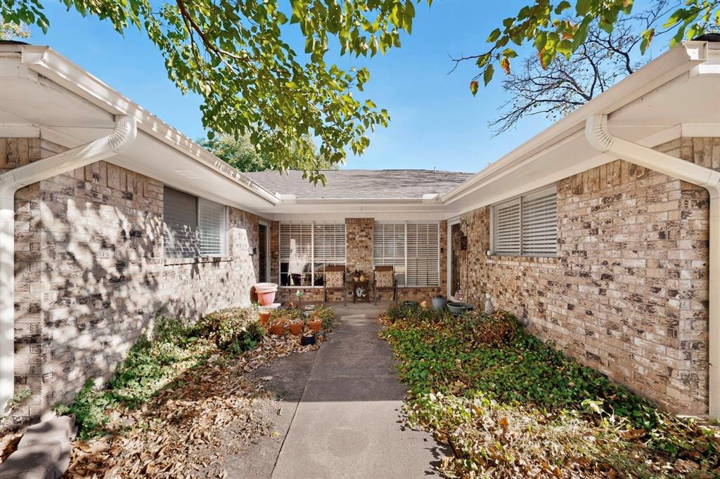 11341 Quail Run St, Dallas, TX 75238 photo
