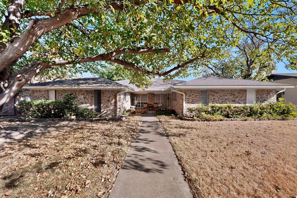 11341 Quail Run St, Dallas, TX 75238
