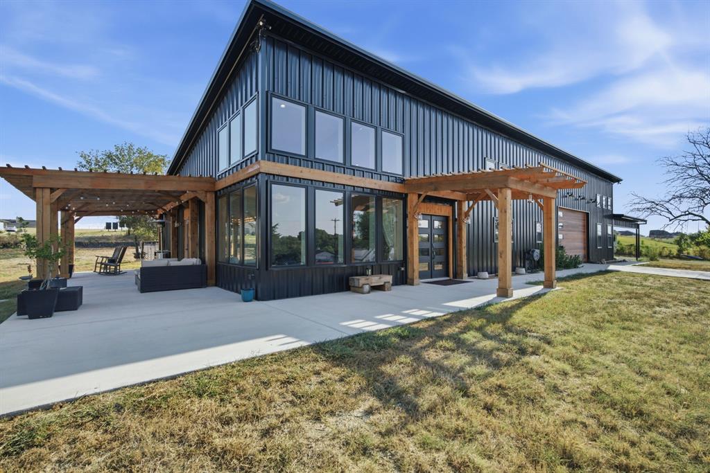 2430 N Cardinal Rd, Reno, TX 76020 photo