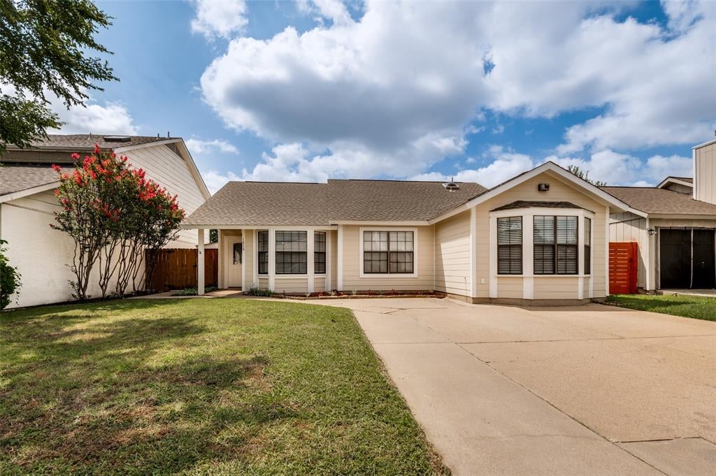 1616 Wickford Dr, Arlington, TX 76018