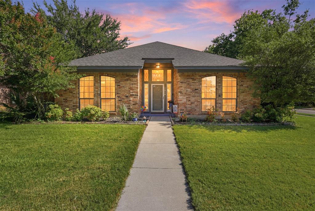 7212 Big Bear Lake Dr, Arlington, TX 76016