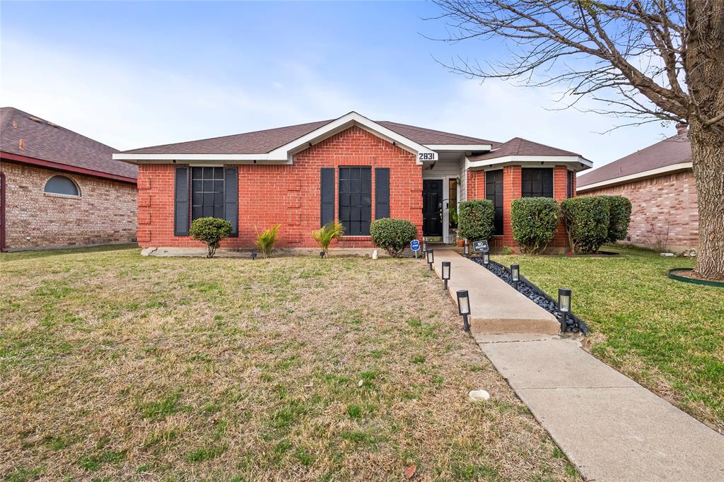 2831 Saint Johns Ave, Lancaster, TX 75146