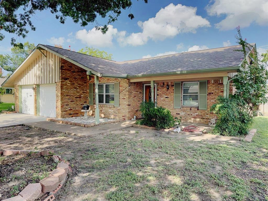 1617 Camara Ct, Grand Prairie, TX 75051 photo