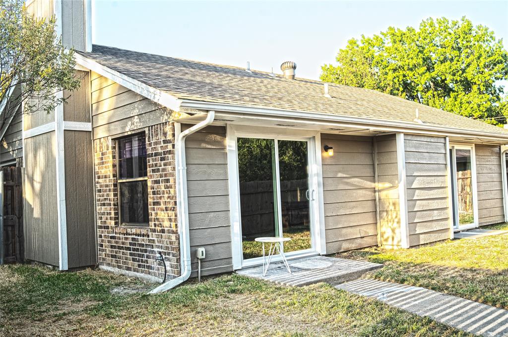 1016 Barclay Dr, Mesquite, TX 75149 photo