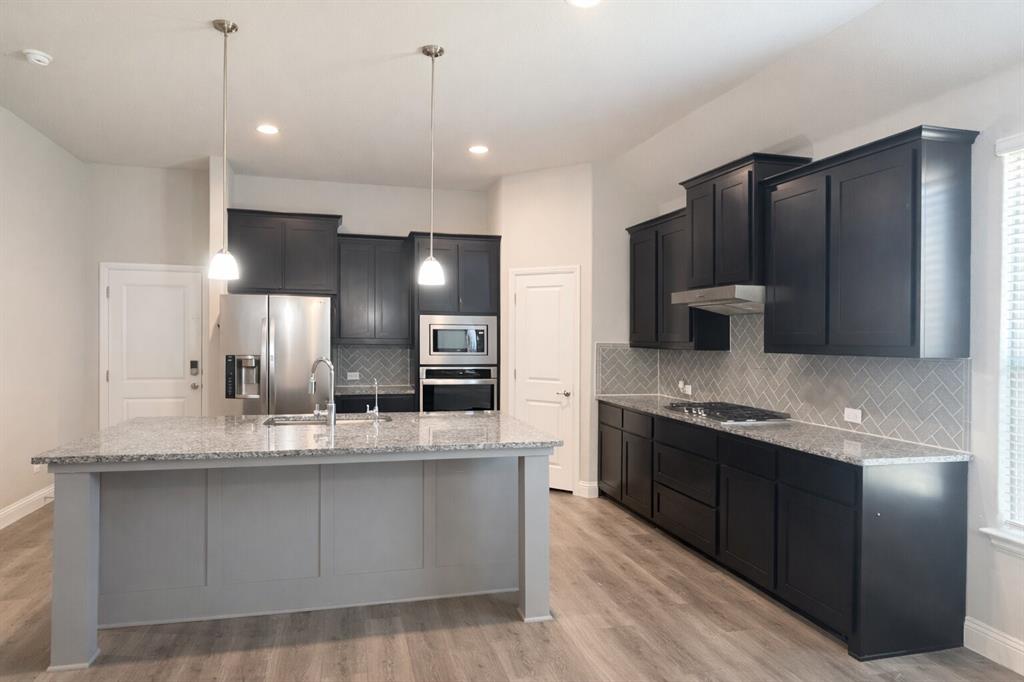702 Audrey Ln, Mansfield, TX 76063 photo