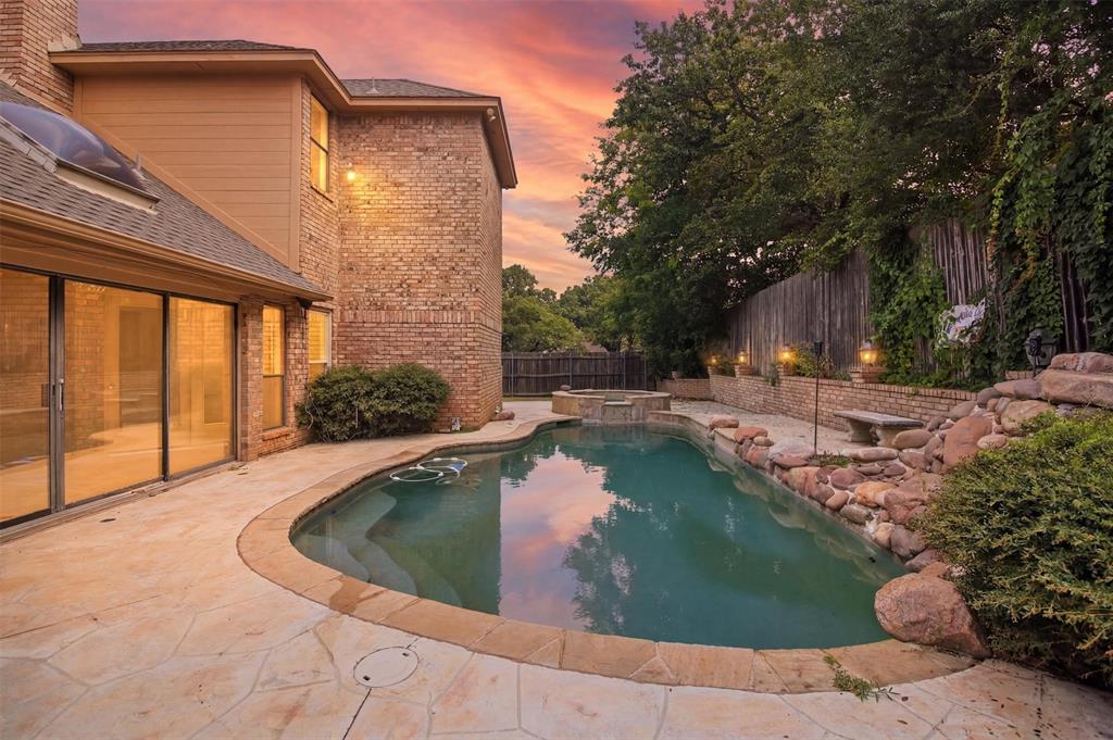 6701 Mount Vernon Ct, Arlington, TX 76017 photo