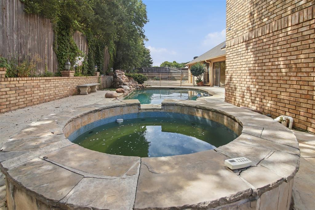 6701 Mount Vernon Ct, Arlington, TX 76017 photo