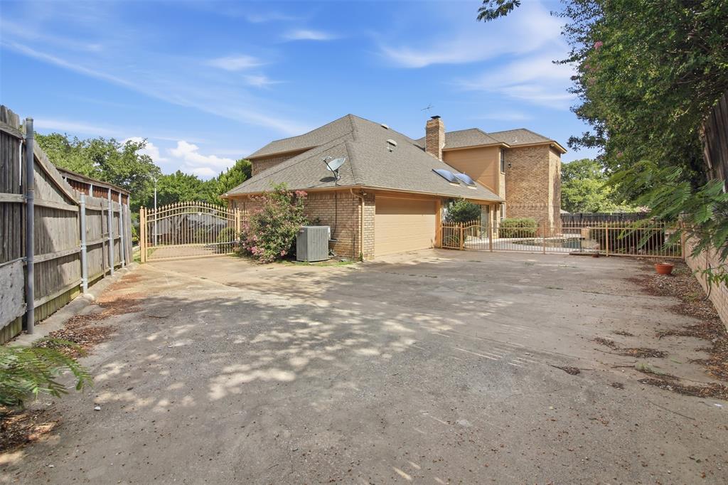 6701 Mount Vernon Ct, Arlington, TX 76017 photo