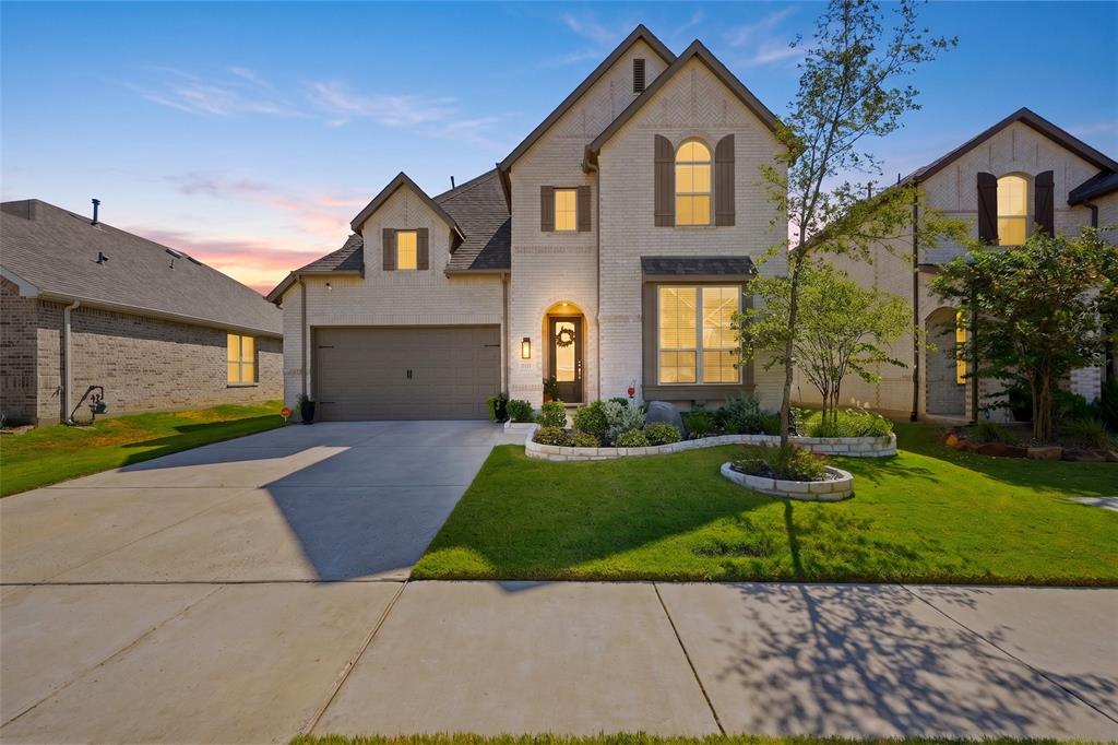3731 Cherry Hills Dr, Sherman, TX 75090