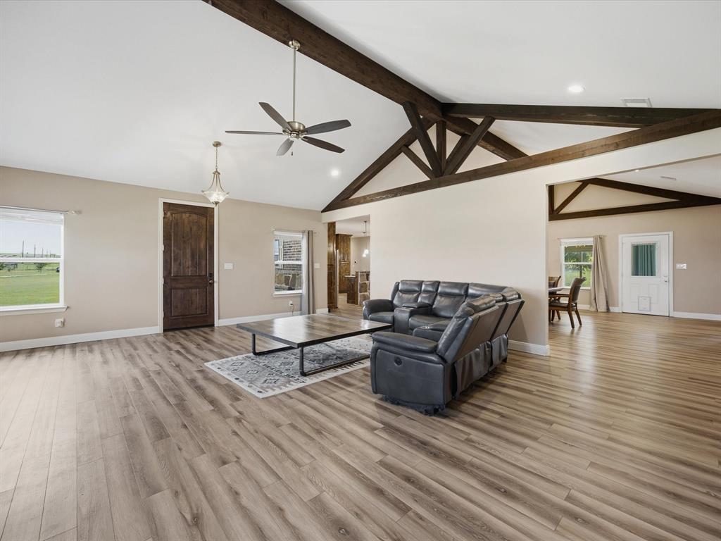 1032 Justin Dr, Springtown, TX 76082 photo