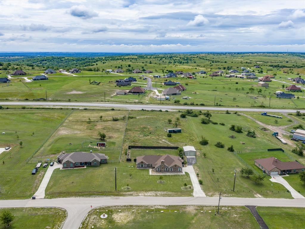 1032 Justin Dr, Springtown, TX 76082 photo