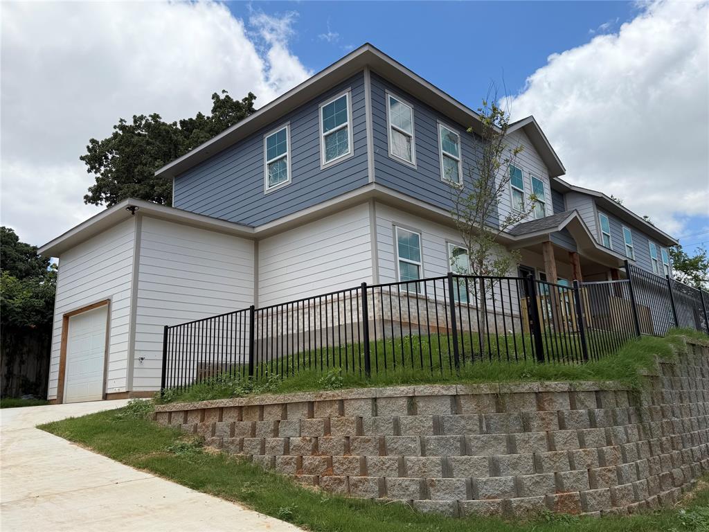 1371 Cooper, Dallas, TX 75215 photo