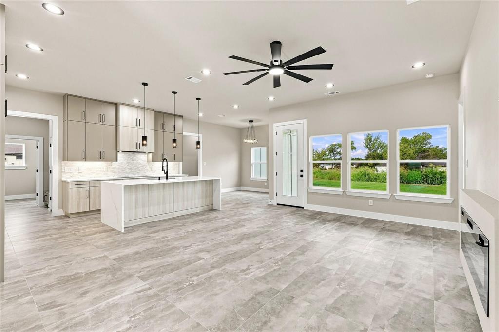 133 County Road 4865, Azle, TX 76020 photo