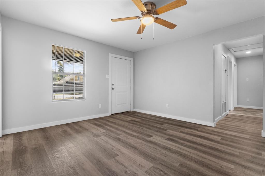 8719 Freeport Dr, Dallas, TX 75228 photo