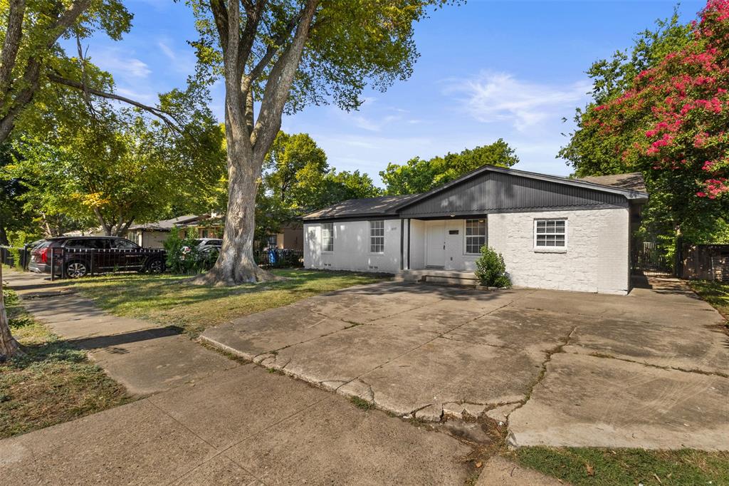 8719 Freeport Dr, Dallas, TX 75228 photo