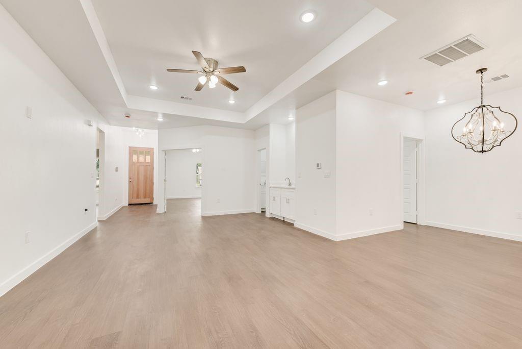 2706 Lenway St, Dallas, TX 75215 photo