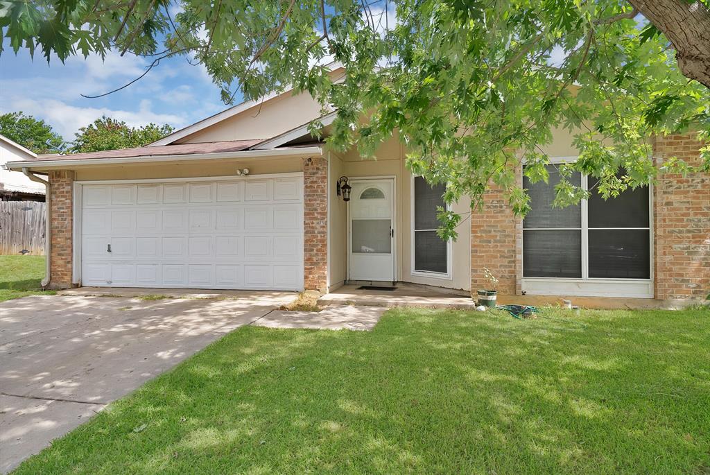 7729 Portman Ave, Fort Worth, TX 76112 photo